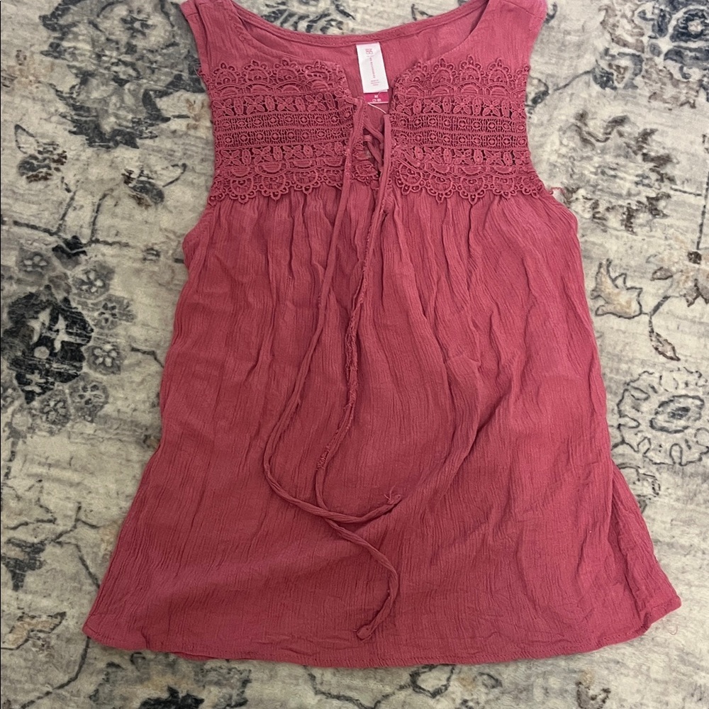 No Boundaries Women's Tank Top in dark pink